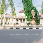 Cherry Pink Hotel Medan Mitra Reddoorz