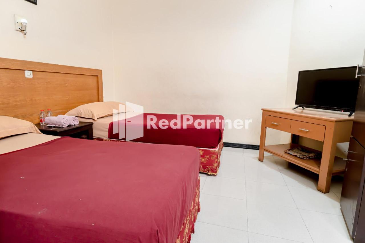 Hotel Cherry Pink Mitra Reddoorz Medan